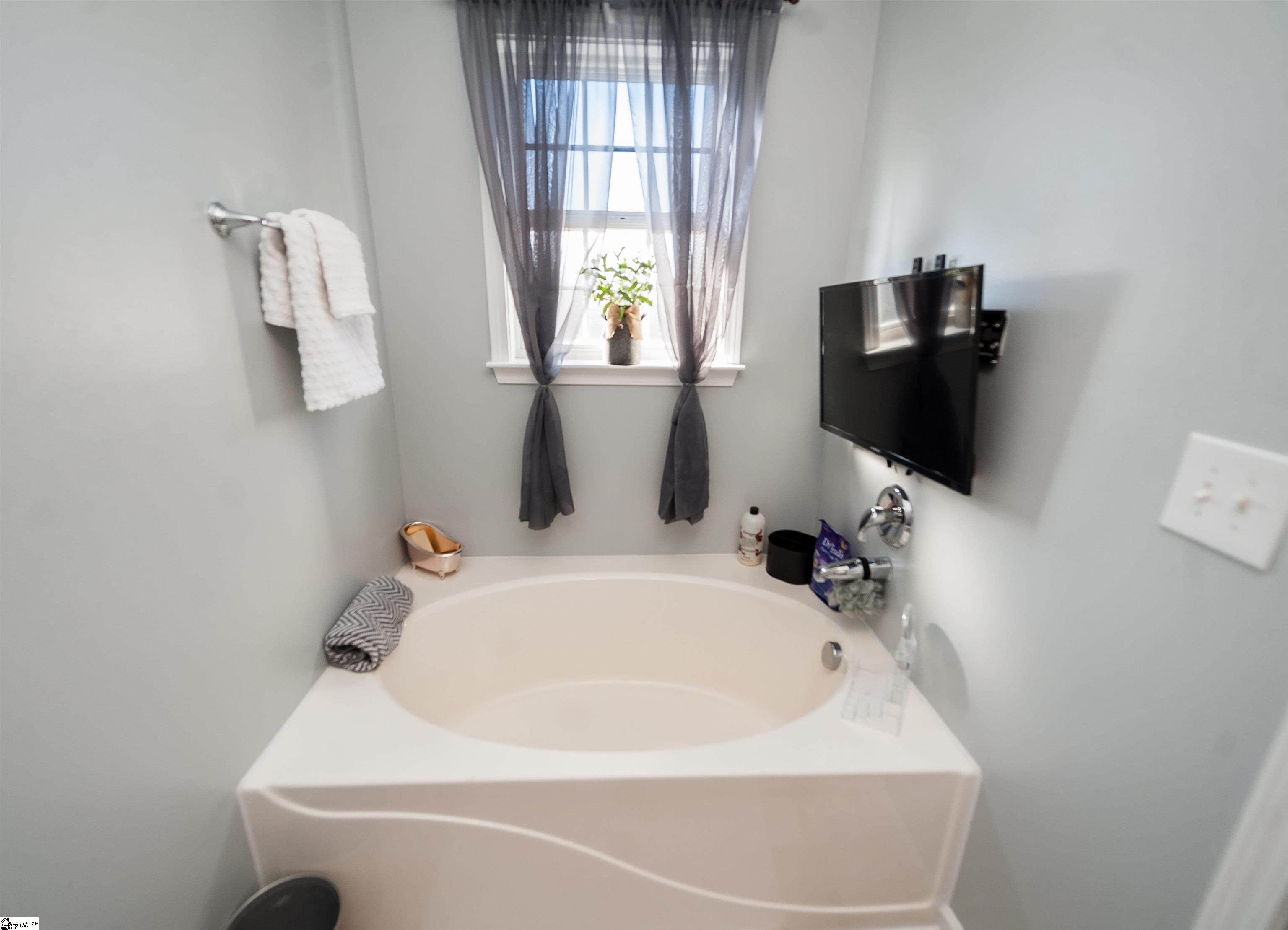 233 Fisher Lake Road Lyman, SC 29365 - Photo 20 of 35 Gallery Image 20