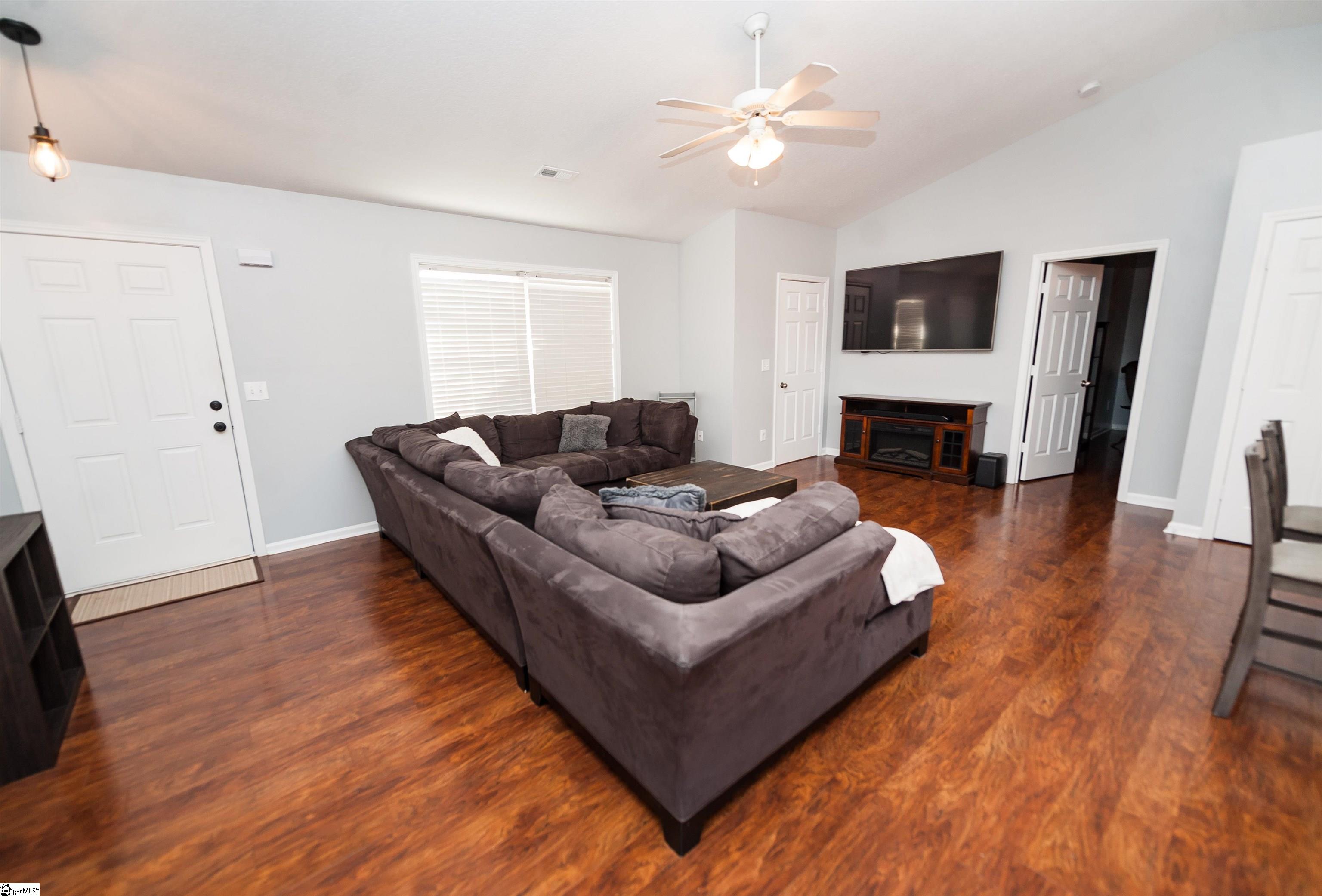 233 Fisher Lake Road Lyman, SC 29365 - Photo 8 of 35 Gallery Image 8