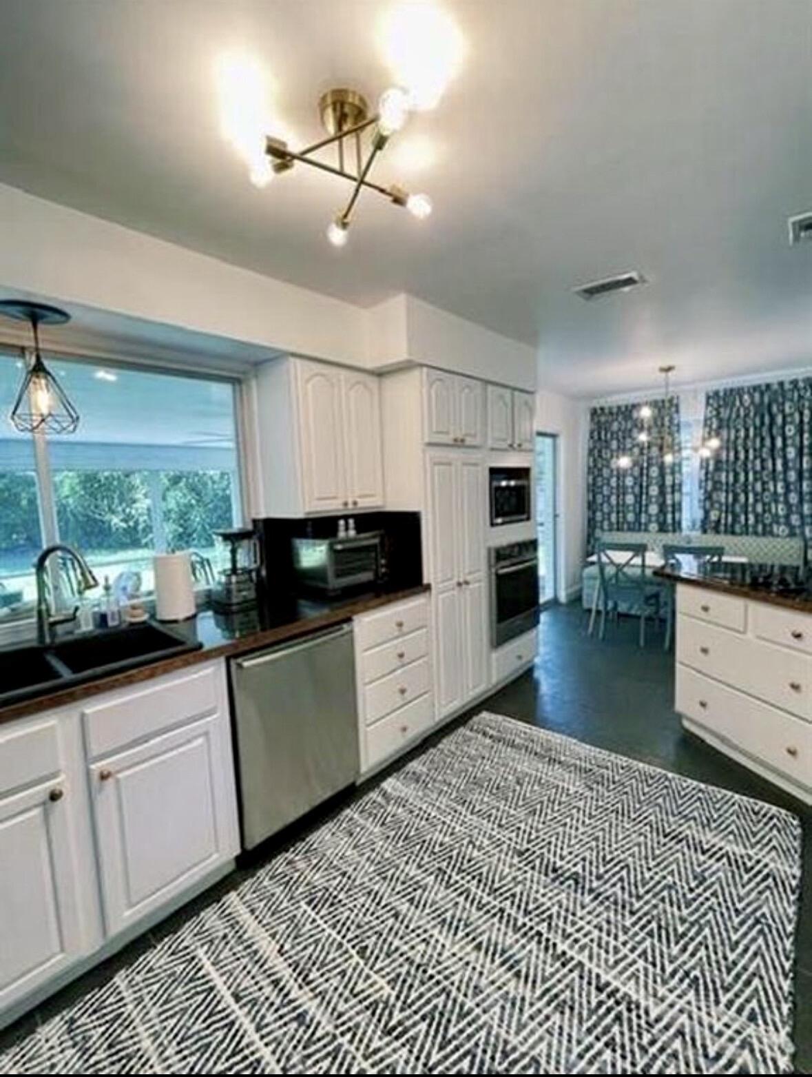 301 Southwest 8th Terrace Boca Raton, FL 33486 - Photo 17 of 22 IMG_2192