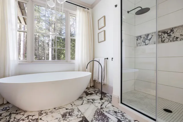 $130,000 | 9 Old Pine Drive, East Hampton, NY 11937