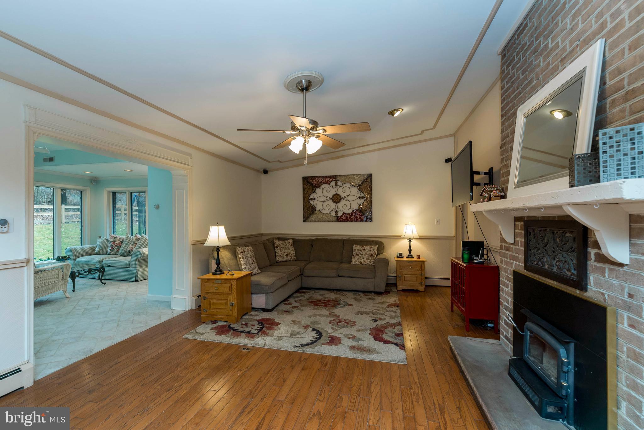 3 Stonehurst Road Phoenix, MD 21131 - Photo 12 of 30 Lovely millwork extends through Family room