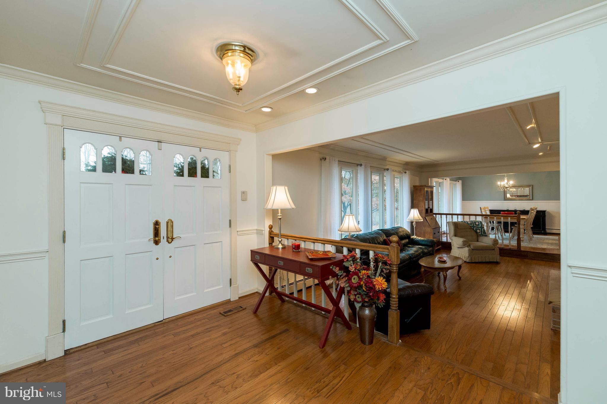 3 Stonehurst Road Phoenix, MD 21131 - Photo 3 of 30 Large open foyer