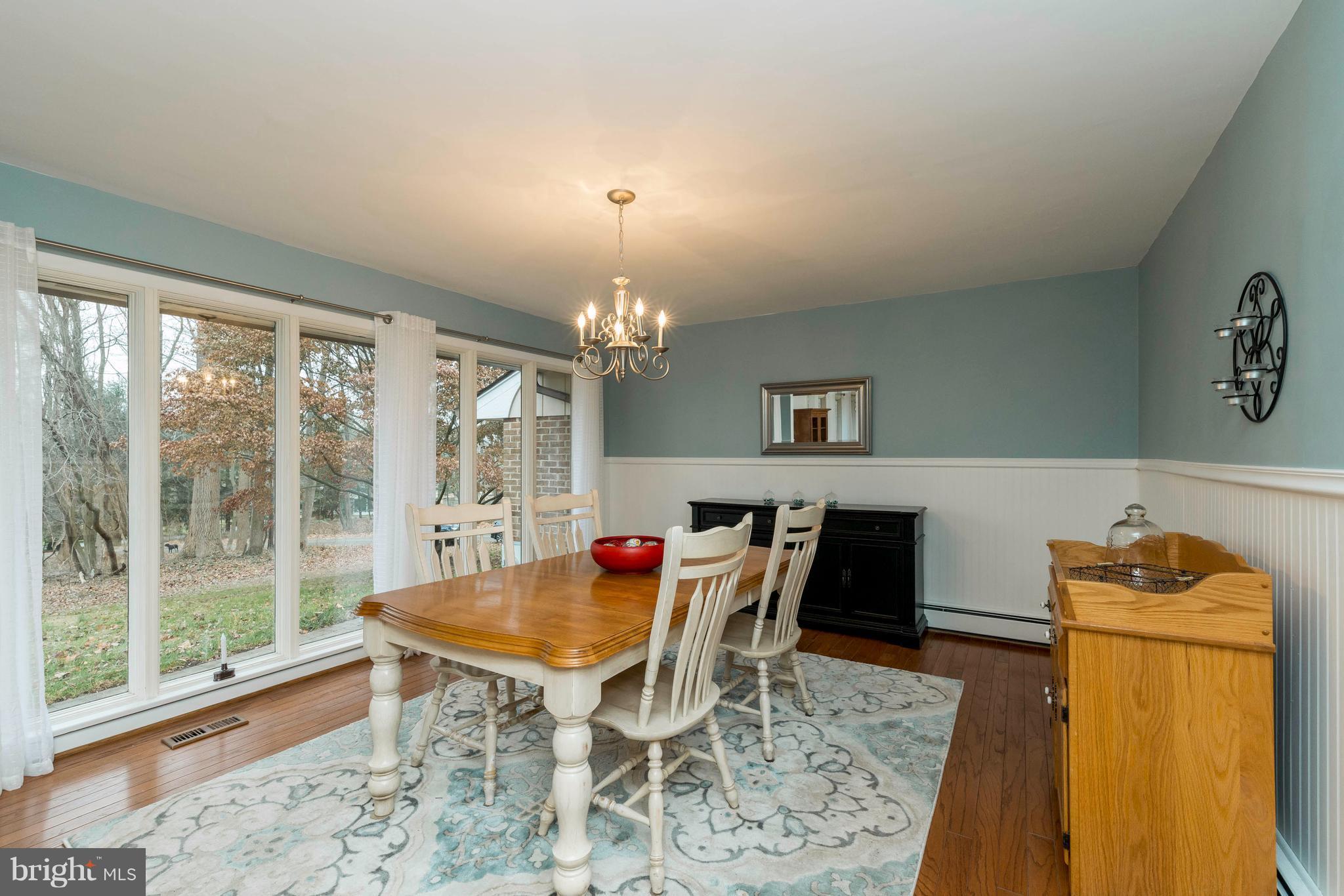 3 Stonehurst Road Phoenix, MD 21131 - Photo 7 of 30 Bright separate dining with chair rail millwork