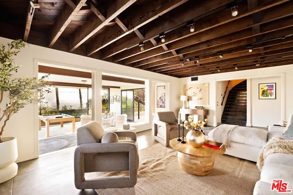 $5,495,000 | 4818 Bonvue Avenue, Los Angeles, CA 90027