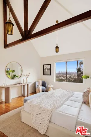 $5,495,000 | 4818 Bonvue Avenue, Los Angeles, CA 90027
