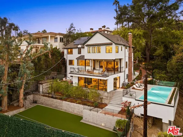 $5,495,000 | 4818 Bonvue Avenue, Los Angeles, CA 90027