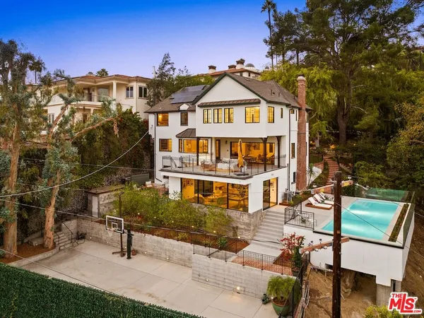 $5,495,000 | 4818 Bonvue Avenue, Los Angeles, CA 90027