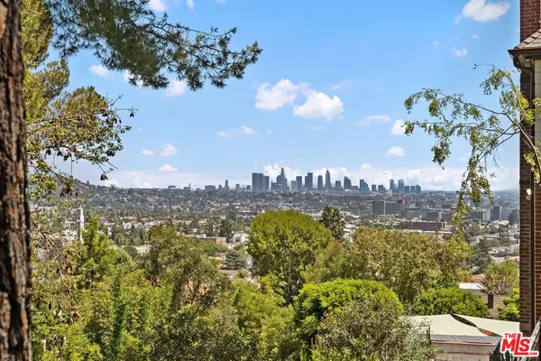$5,495,000 | 4818 Bonvue Avenue, Los Angeles, CA 90027