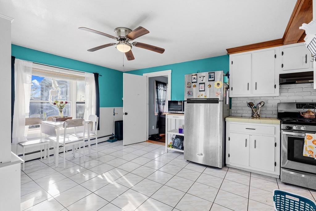 67 Hope Street Acushnet, MA 02743 - Photo 10 of 37