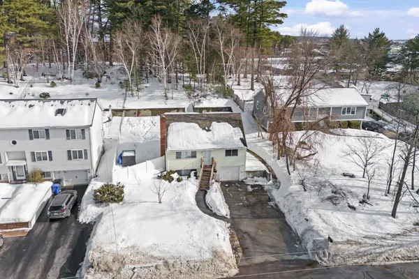 $510,000 | 109 Weston Road, Manchester, NH 03103