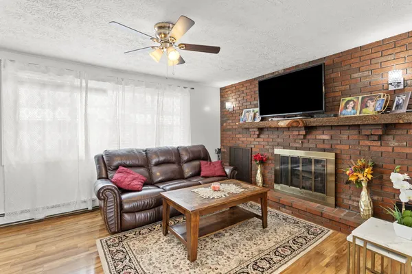 $510,000 | 109 Weston Road, Manchester, NH 03103