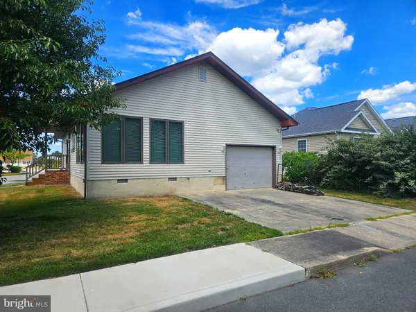 $530,000 | 400 136th Street, Ocean City, MD 21842