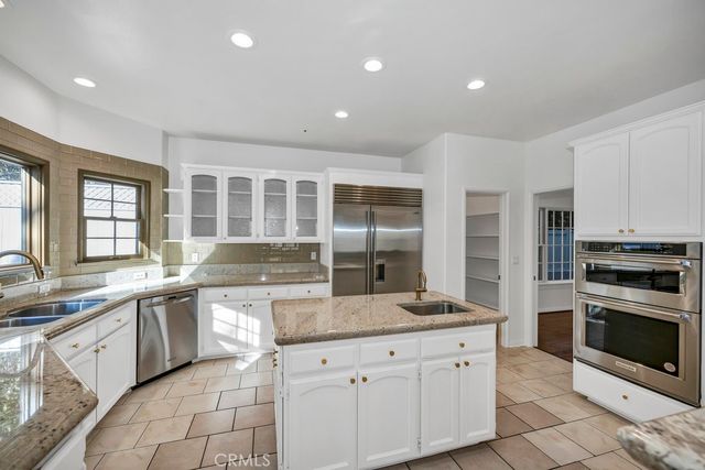 $1,988,000 | 217 North Lima Street, Sierra Madre, CA 91024