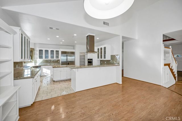 $1,988,000 | 217 North Lima Street, Sierra Madre, CA 91024