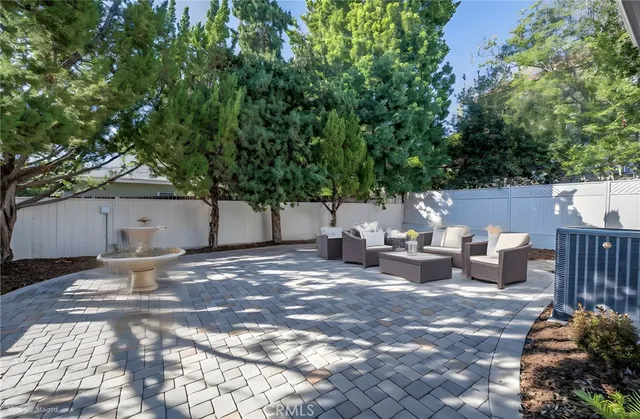 $1,988,000 | 217 North Lima Street, Sierra Madre, CA 91024