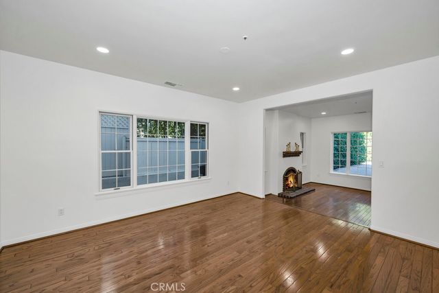 $1,988,000 | 217 North Lima Street, Sierra Madre, CA 91024