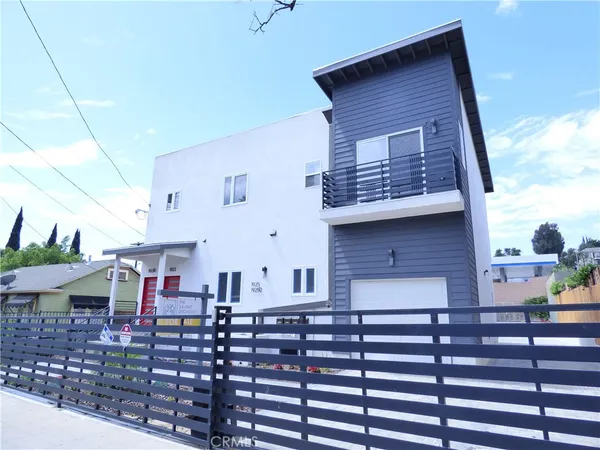 $2,654 | 1923 Holly Drive, Los Angeles, CA 90068