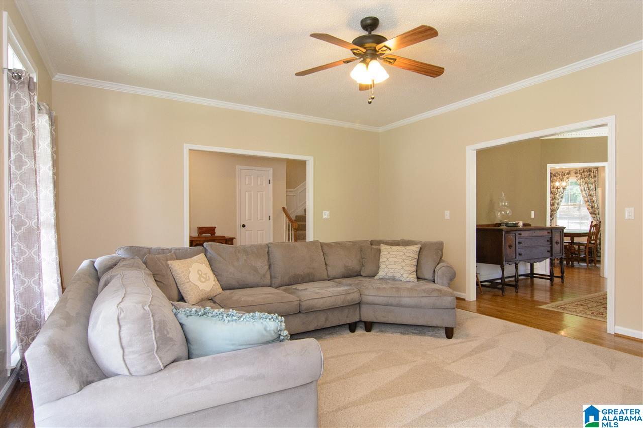 209 Grand Club Circle Alabaster, AL 35114 - Photo 8 of 37