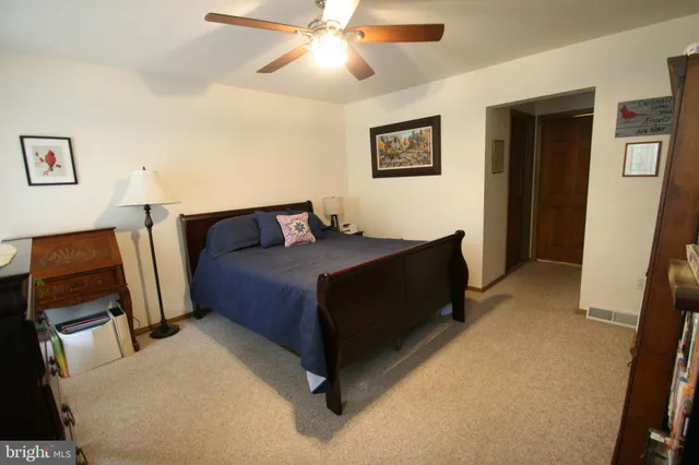 $379,900 | 21427 Shore Valley Road, Three Springs, PA 17264