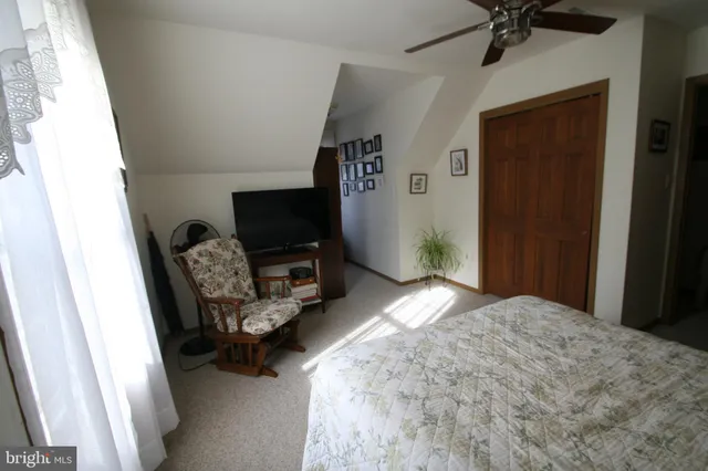 $379,900 | 21427 Shore Valley Road, Three Springs, PA 17264