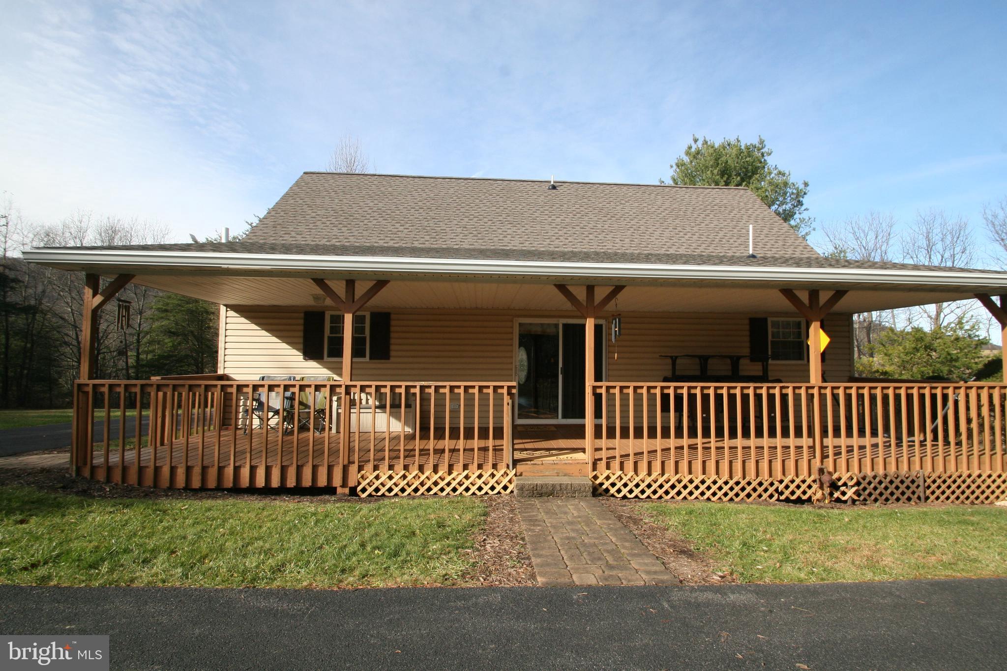 21427 Shore Valley Road Three Springs, PA 17264 - Photo 6 of 39 Back Porch