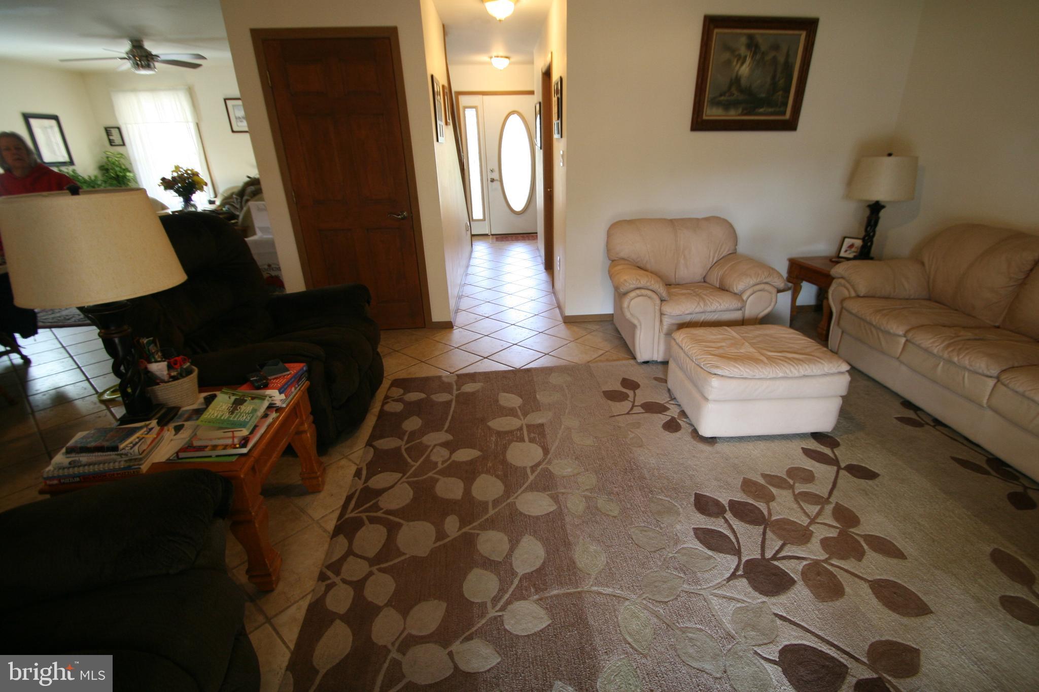 21427 Shore Valley Road Three Springs, PA 17264 - Photo 10 of 39 Living Room