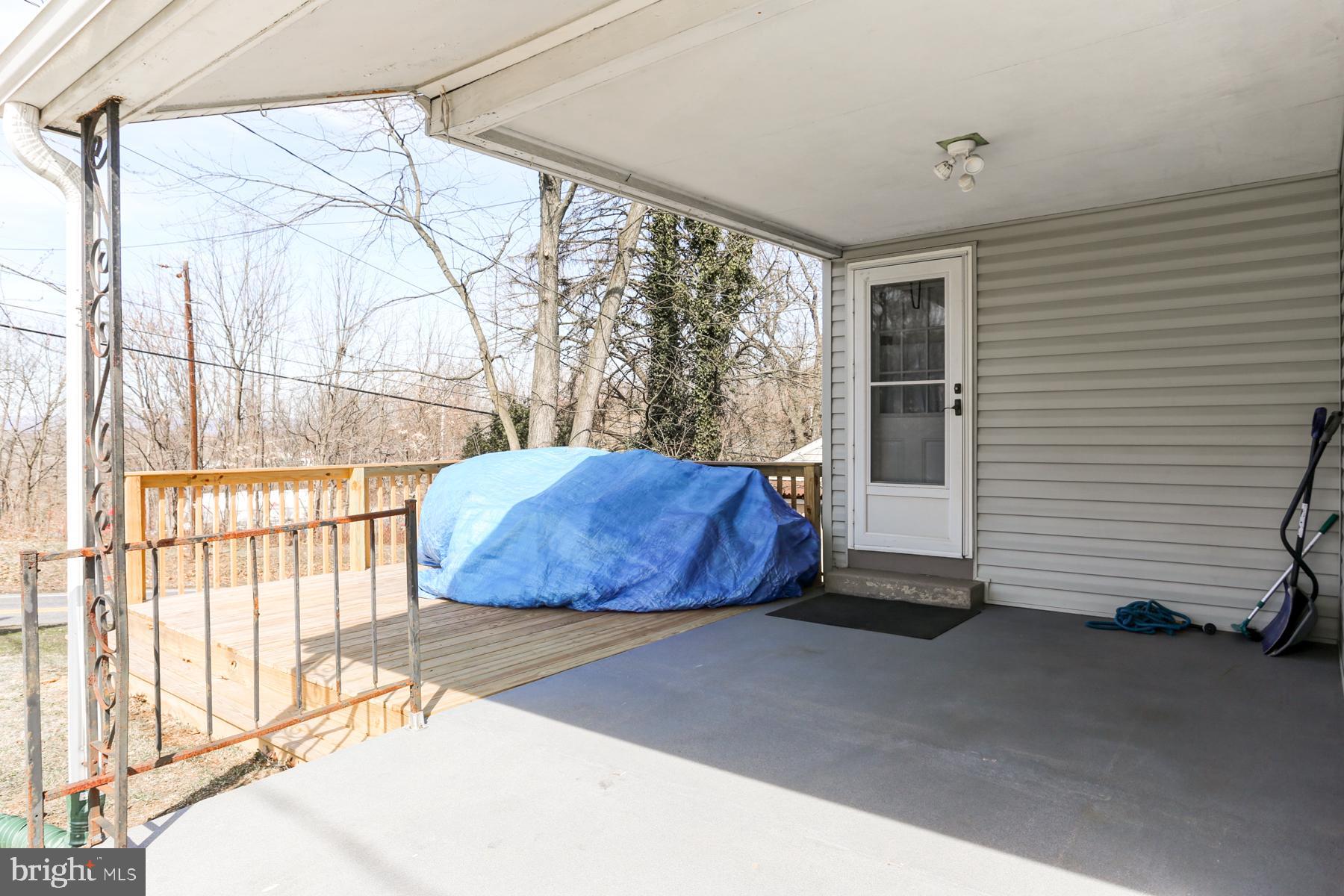 504 Ridge Avenue Harrisburg, PA 17111 - Photo 6 of 34 Gallery Image 6