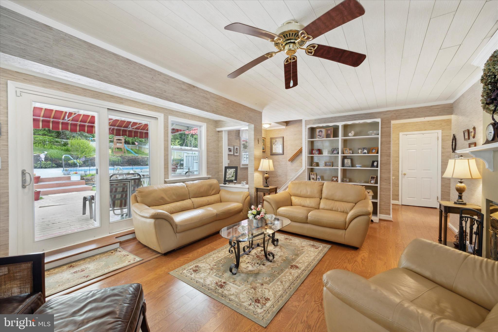 8613 Patton Road Wyndmoor, PA 19038 - Photo 3 of 34