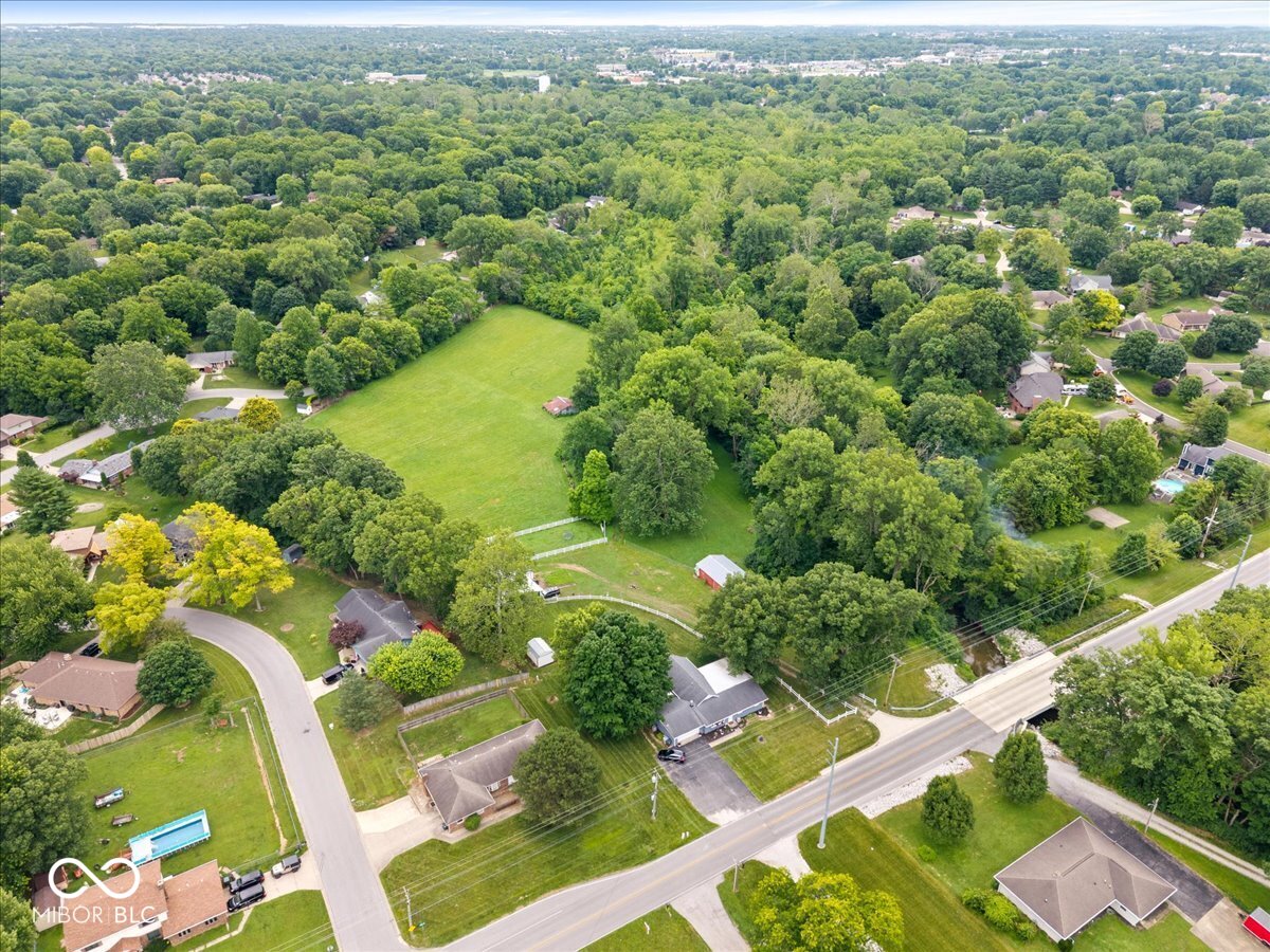 703 North Peterman Road Greenwood, IN 46142 - Photo 46 of 52
