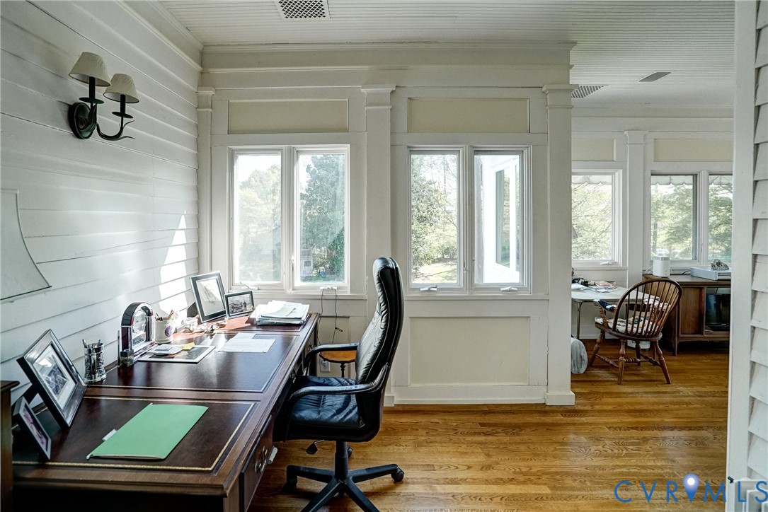 5810 Three Chopt Road Richmond, VA 23226 - Photo 23 of 34 Office/ sitting room