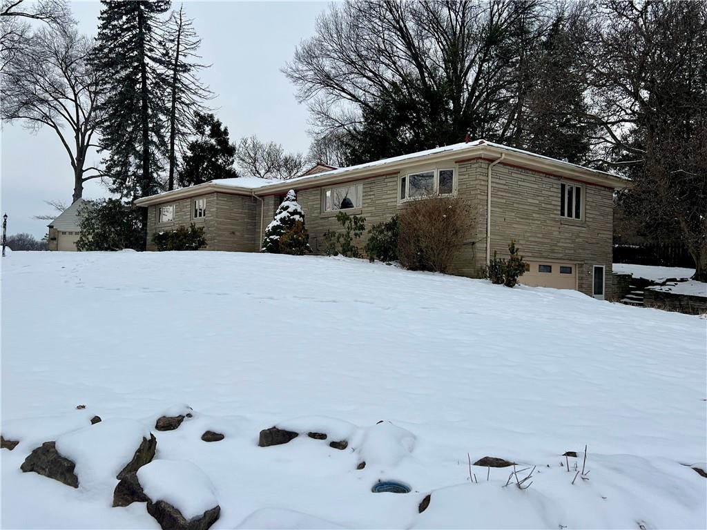 825 Ridgeview Drive Pittsburgh, PA 15228 - Photo 10 of 10 Gallery Image 10