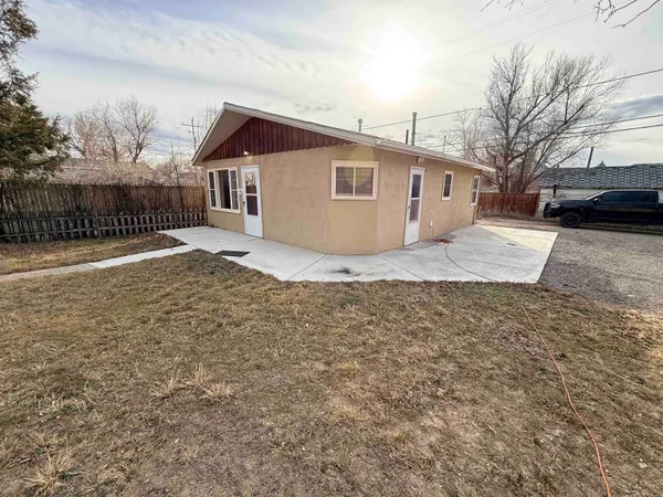 $165,000 | 326 1/2 North 3rd Street, Douglas, WY 82633