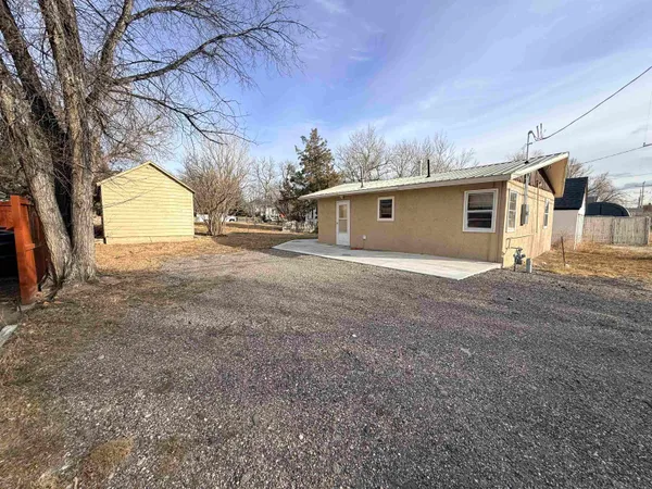 $165,000 | 326 1/2 North 3rd Street, Douglas, WY 82633