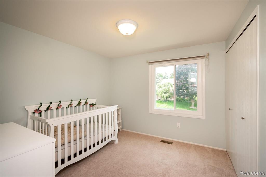 567 Lockport Road Rochester Hills, MI 48307 - Photo 18 of 29