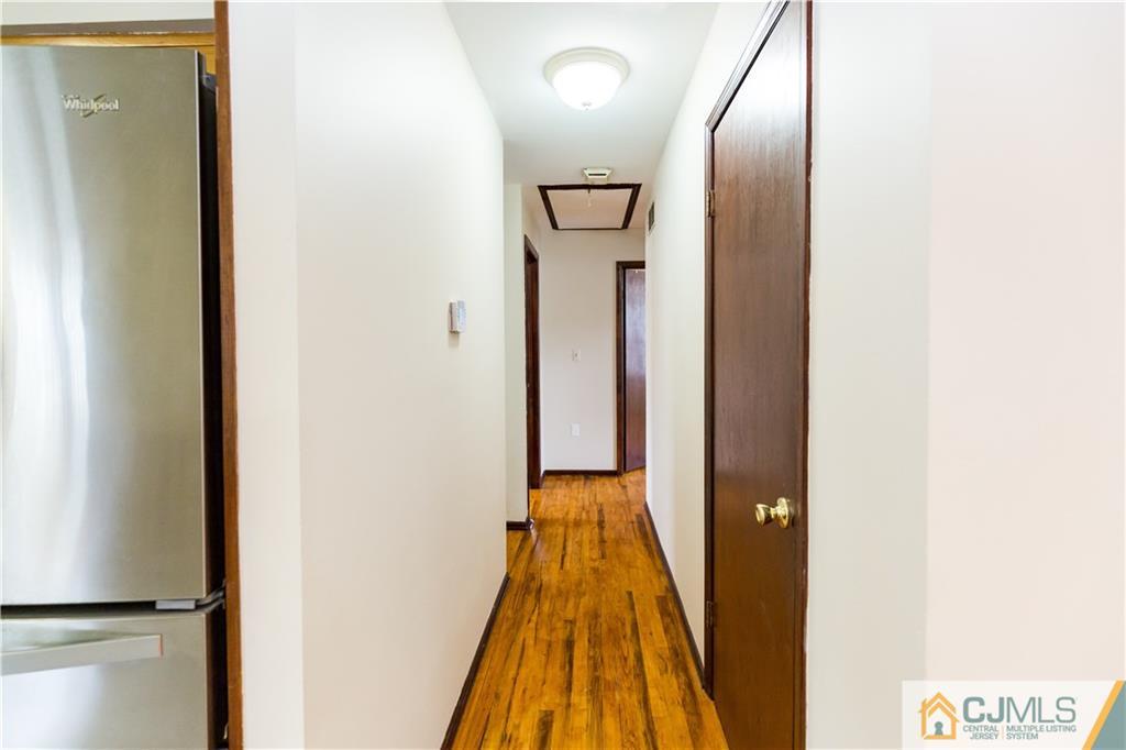 74 Bristol Road Piscataway, NJ 08854 - Photo 11 of 25 Gallery Image 11
