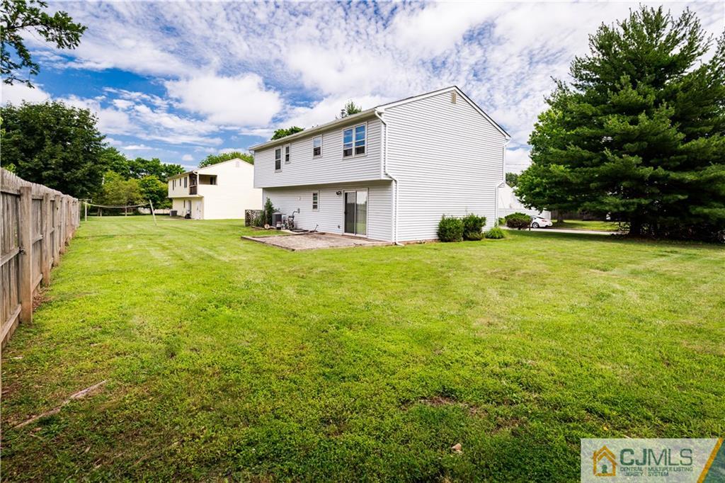 74 Bristol Road Piscataway, NJ 08854 - Photo 22 of 25 Gallery Image 22