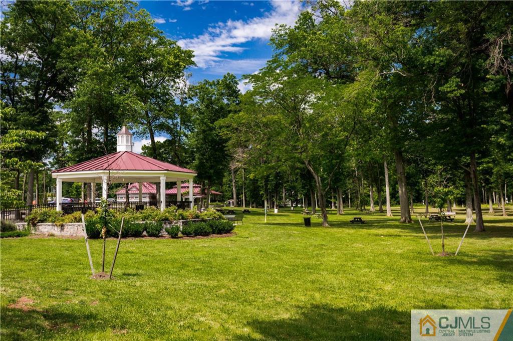 74 Bristol Road Piscataway, NJ 08854 - Photo 25 of 25 Gallery Image 25