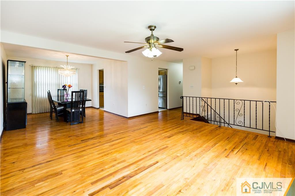 74 Bristol Road Piscataway, NJ 08854 - Photo 5 of 25 Gallery Image 5