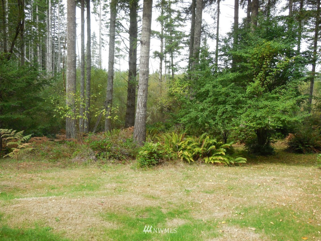 6371 Southwest Old Clifton Road Port Orchard, WA 98367 - Photo 12 of 13 Gallery Image 12