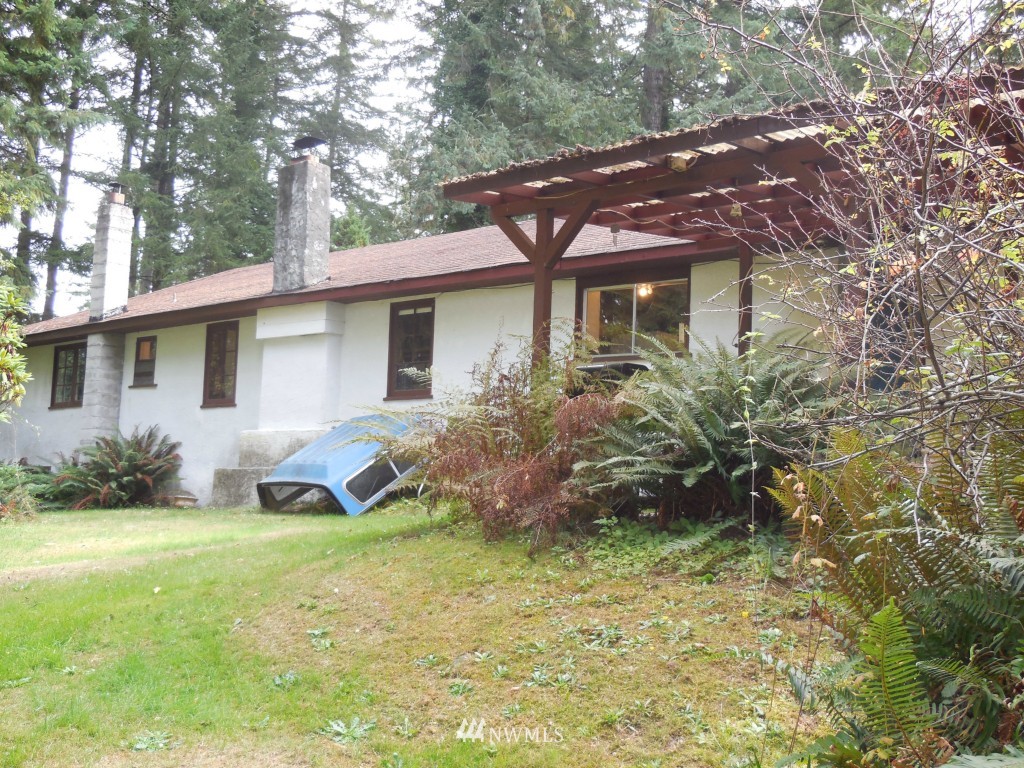 6371 Southwest Old Clifton Road Port Orchard, WA 98367 - Photo 13 of 13 Gallery Image 13