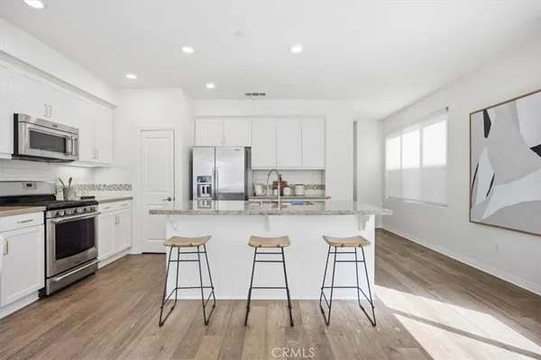 $1,550,000 | 12921 Union Avenue, Unit 107, Hawthorne, CA 90250