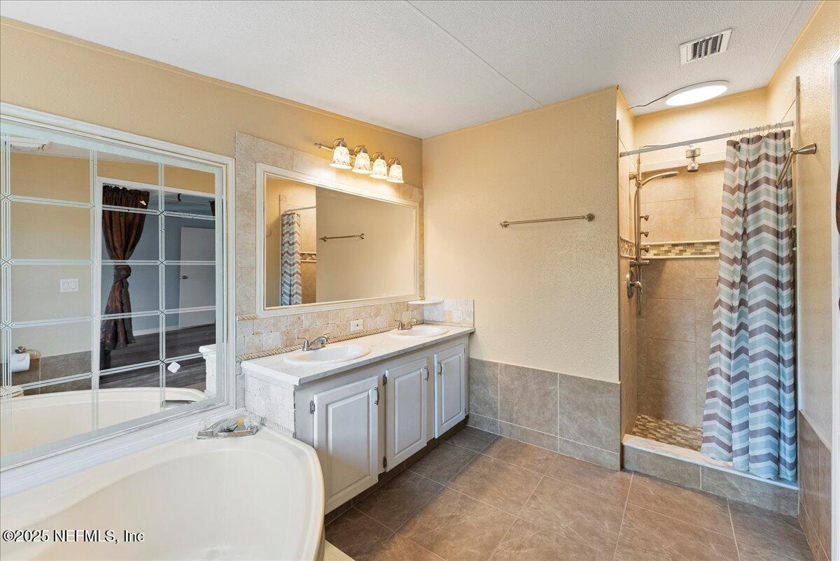 12699 Shims Road Jacksonville, FL 32226 - Photo 11 of 30 13-DSC04289