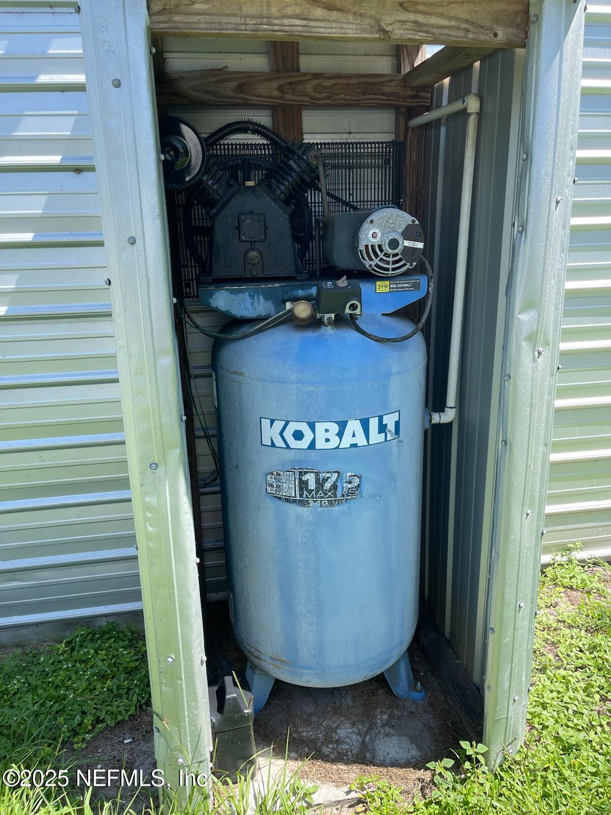 12699 Shims Road Jacksonville, FL 32226 - Photo 20 of 30 a view of water heater room