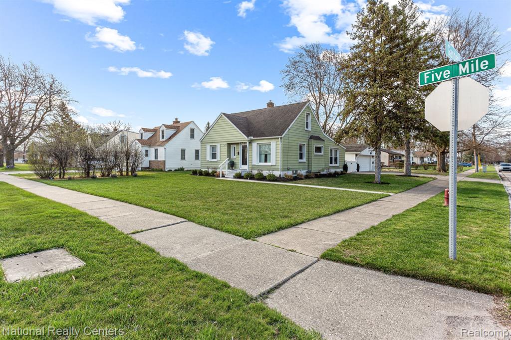 28871 Five Mile Road Livonia, MI 48154 - Photo 40 of 46 Gallery Image 40