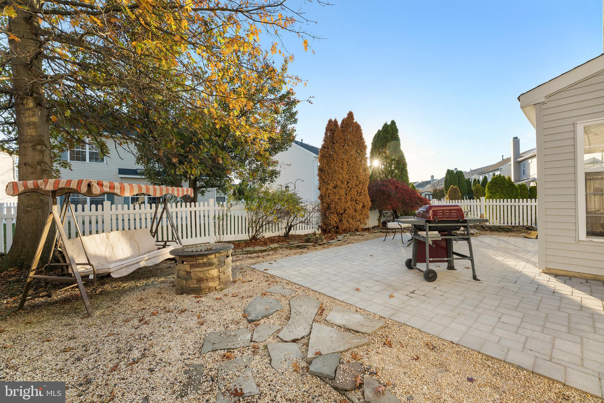 38 Brownstone Road Hightstown, NJ 08520 - Photo 6 of 31