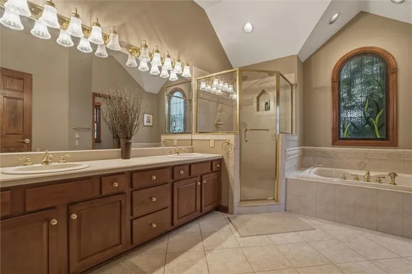 $795,000 | 1000 Fawn Valley Drive, Canonsburg, PA 15317