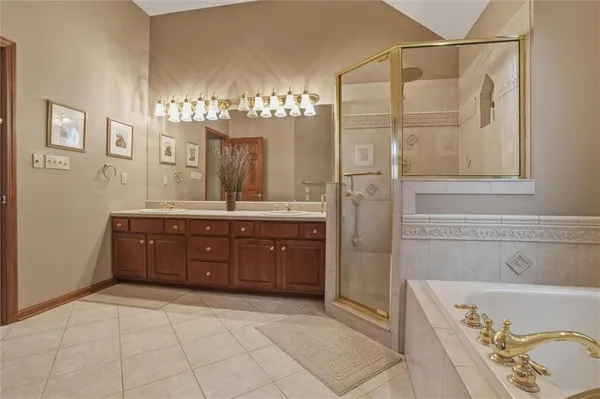 $795,000 | 1000 Fawn Valley Drive, Canonsburg, PA 15317