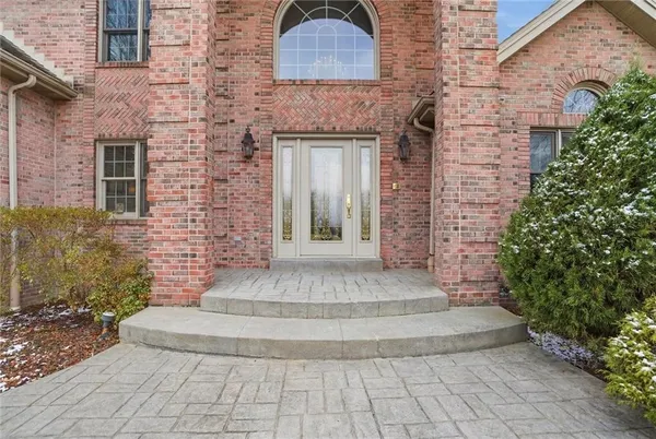 $795,000 | 1000 Fawn Valley Drive, Canonsburg, PA 15317