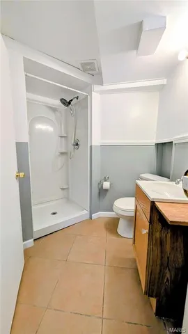 $1,800 | 6720 Cherryvale Drive, Hazelwood, MO 63042