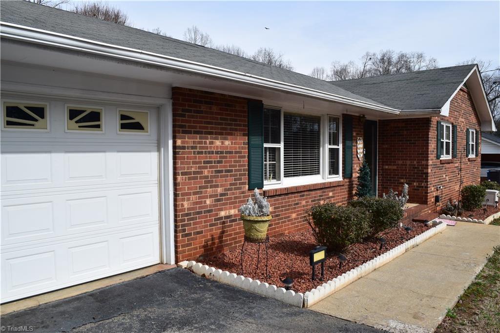 249 Deadmon Road Mocksville, NC 27028 - Photo 2 of 16 Natural gas heat keeps this home warm and cost efficient!